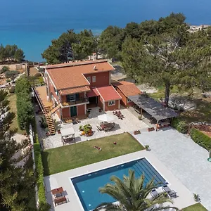 anthoulas-house.kefaloniahotels.net/