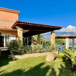 villa-dionysos-spartia-kefalonia-kefalonia-island.kefaloniahotels.net/